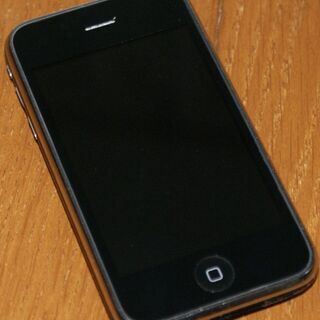 iPhone3G・8GB ( 日本発売の初期モデル )