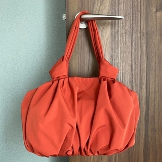 【ネット決済】新品タグ付き　ホコモモラ　ハンドバッグ　ショルダーバッグ