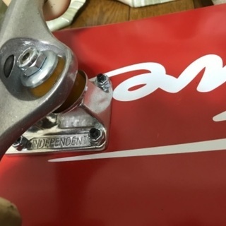 スケートボード　プリミティブ　8インチ　コンプリート