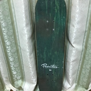 スケートボード　プリミティブ　8インチ　コンプリート