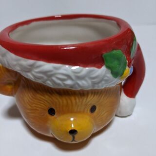 【新品未使用】クリスマス　サンタの小さな置物　　マグカップ???...