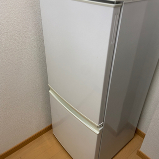 【受渡者決定】冷蔵庫　SHARP SJ-14Y-W