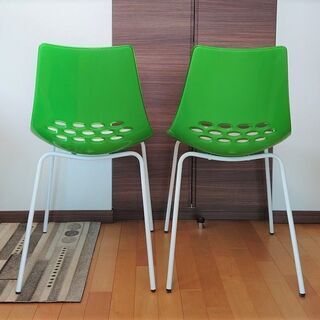 Calligaris社のダイニングチェア ジャム 2脚セット