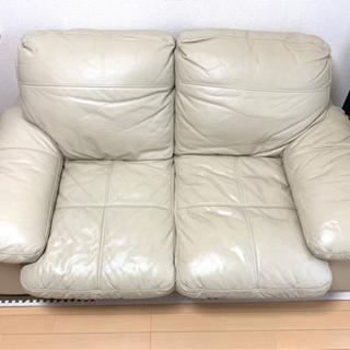 【送料込み】ニトリ　本革2人用ソファ(NステイツBE) 送料込み】ニトリ 本革2人用ソファ(NステイツBE) - メルカリ