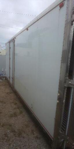匝瑳市八日市場】No.M-30 保冷コンテナ 扉ステンレス 長さ約560cm×幅