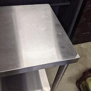 中古厨房 ステンレス キャスター付作業台 調理台 厨房機器  業務用