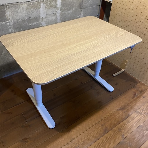IKEA 電動昇降式 デスク BEKANT 120x80cm 定価49990円 イケア 机 PCデスク テレワーク テーブル 白 ベカント