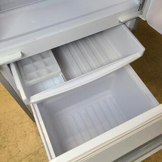 h1018売約済み❌2018年製 SHARP シャープ 137L 2ドア 冷蔵庫