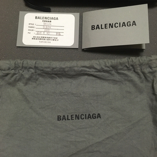 バレンシアガ　長財布　値下げしました