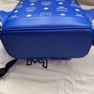 売ります　MCM リュック
