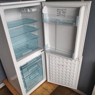アビテラックス AR-150E 2ドア冷蔵庫『美品中古、棚板小ヒビ』2019年