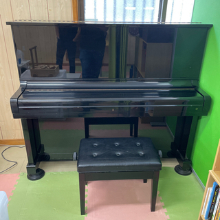 KAWAIのピアノ　現在、9月30日受け渡し予定。