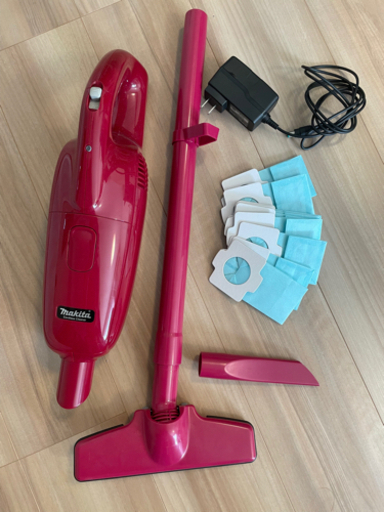 新品 未使用】マキタ 紙パック式コードレス掃除機［赤］ | muniotuzco