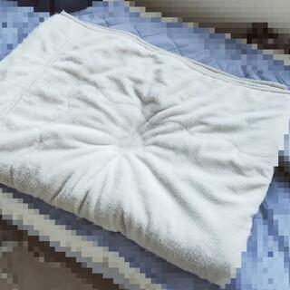 毛布（薄め）　白　シングルサイズ