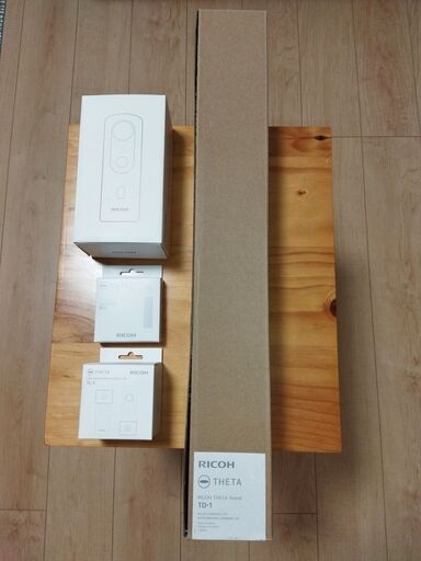 ◆新品・未使用品・特典有り◆【リコー　シータ　THETAスタンド TD-1付き不動産360°撮影セット】①RICOH THETA SC2 for Business ＋ ②RICOH THETA スタンド TD-1 ＋ ③エクステンション アダプター TE-1 + ④レンズキャップ TL-1