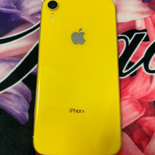 iPhoneXR  Yellow128G  SIMロック解除済！