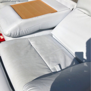 【取引完了】高級感満載　本革ソファー　ホワイト　おうち時間の充実に