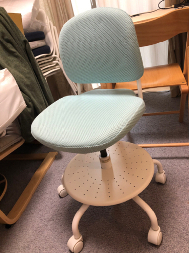 Ikea 子供用椅子 岡田 桜上水の椅子 チェア の中古あげます 譲ります ジモティーで不用品の処分