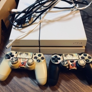 PS4本体 コントローラー2つ 箱入り