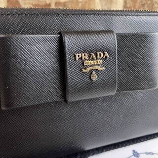 PRADAサファリーノリボン長財布