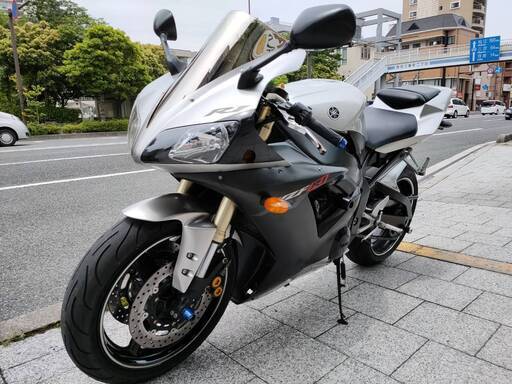 ヤマハ　YZF-R1　2003　5PW　アンダーカウル　L/R　シルバー補修＆塗装済み以降、未使用