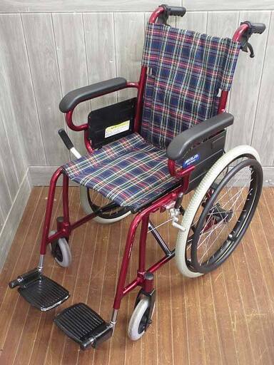 ss2781　カドクラ　自走式車椅子　子供用　赤　チェック柄　スモール　A＆A　車いす　キッズ　ジュニア　自走型　折りたたみ　コンパクト　介護　介助　看護　病院　施設　移動補助