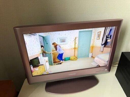 【値下げ交渉ＯＫ】TOSHIBA　REGZA　東芝レグザ　使用頻度少ないです綺麗なピンク