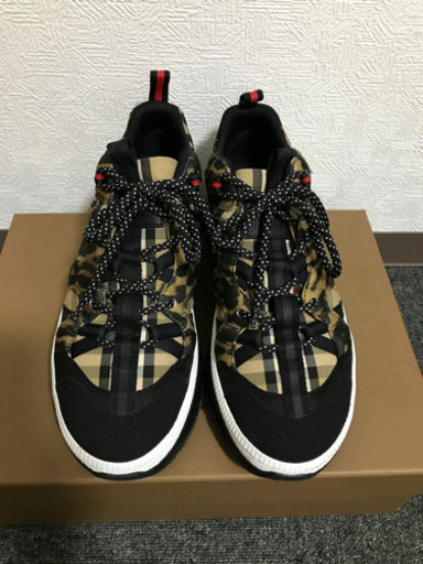 BURBERRY レオパードスニーカー(商談中)