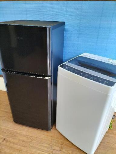 只今、商談中です。！！新生活お買得セット!!シリーズ 64 ハイアール　JR-N121A 2ドア冷凍冷蔵庫 121L ブラック 2017年 製・ハイアール（Haier） JW-C55A 全自動洗濯機　5.5Kg 2017年製 2点セット！！