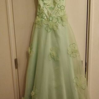 【ネット決済】黄緑ラメステージドレス 