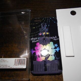 携帯電話カバー　iPhone6用とiPhone8用　美品