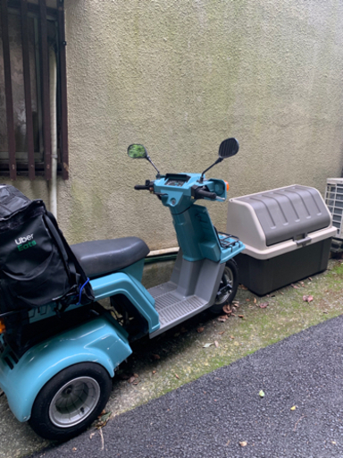 バイク ジャイロxtd  Ubereats サーファー