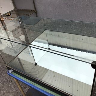 ☆ 状態〇 ☆ ガラスケース 40x80x38cm 壁床鏡張り ショーケース - その他 