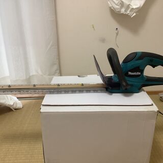 マキタ　ヘッジトリマー　充電式　MUH464D 美品