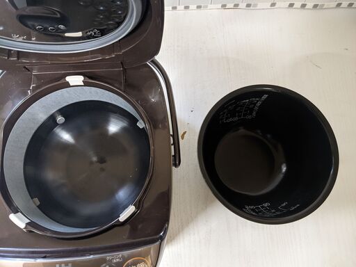 ZOJIRUSHI 象印 炊飯器 IH炊飯ジャー 極め炊き 0.54L(3合)炊き NP-GV05-XT ステンレスブラウン