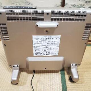 売却済】タイヤ付遠赤外線暖房器 サンルミエ タイマー付