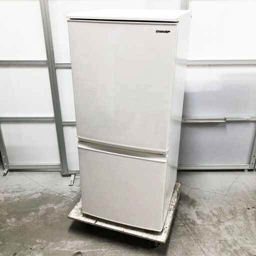 SHARP 2019年製 137L 冷蔵庫  2108141302