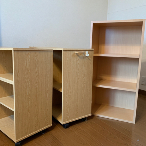 キャスター付き押入れ収納棚2個とカラーボックス あずきさん 馬橋の家具の中古あげます 譲ります ジモティーで不用品の処分