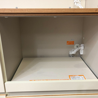 リサイクルサービス八光 田上店 配達・設置OK】食器棚 コンセント付 