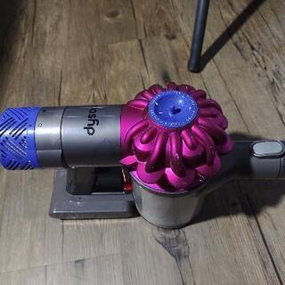 DYSON V6  DC62  