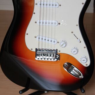 美品【Bacchus/BST-250R】ストラトキャスター・タイプ