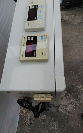 石油追い炊き付き給湯器