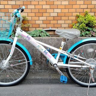 【値下げ】22インチ自転車　6段変速　LEDオートライト　中古