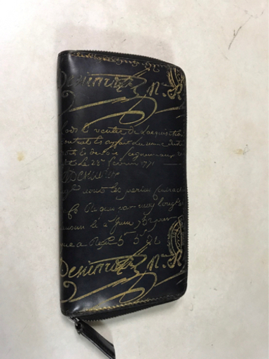 ベルルッティ イタウバ スクリット 長財布