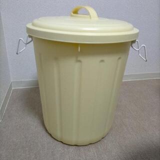 [取引中]ゴミ箱45リットルペール缶0円