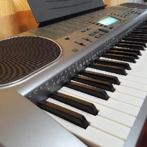 CASIO 電子ピアノ 73鍵盤 HIKARI NAVIGATION LK-80 | inmarco.ae