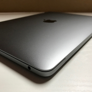 格安！MacBook Pro 2017/ i7 /メモリー8GB/SSD256GB