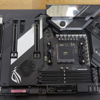 美品 ASUS ROG CROSSHAIR VIII FORMULA AMD X570 AM4 ATX