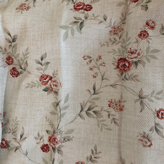 薔薇の小花模様、遮光カーテン4枚