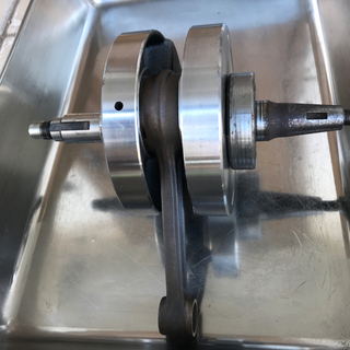 SR500 クランクシャフト